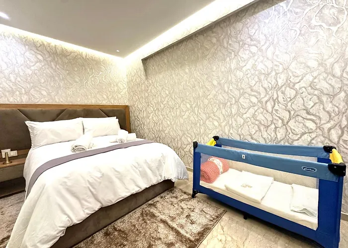 Studio Anfa Plaza